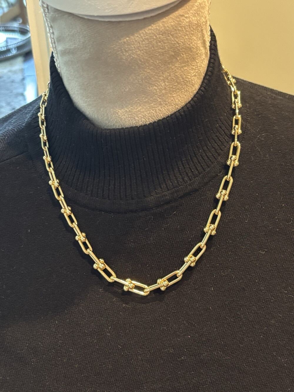 Edgy Gold Tone 16-19” 5mm Wide U Chain Stirrup Necklace